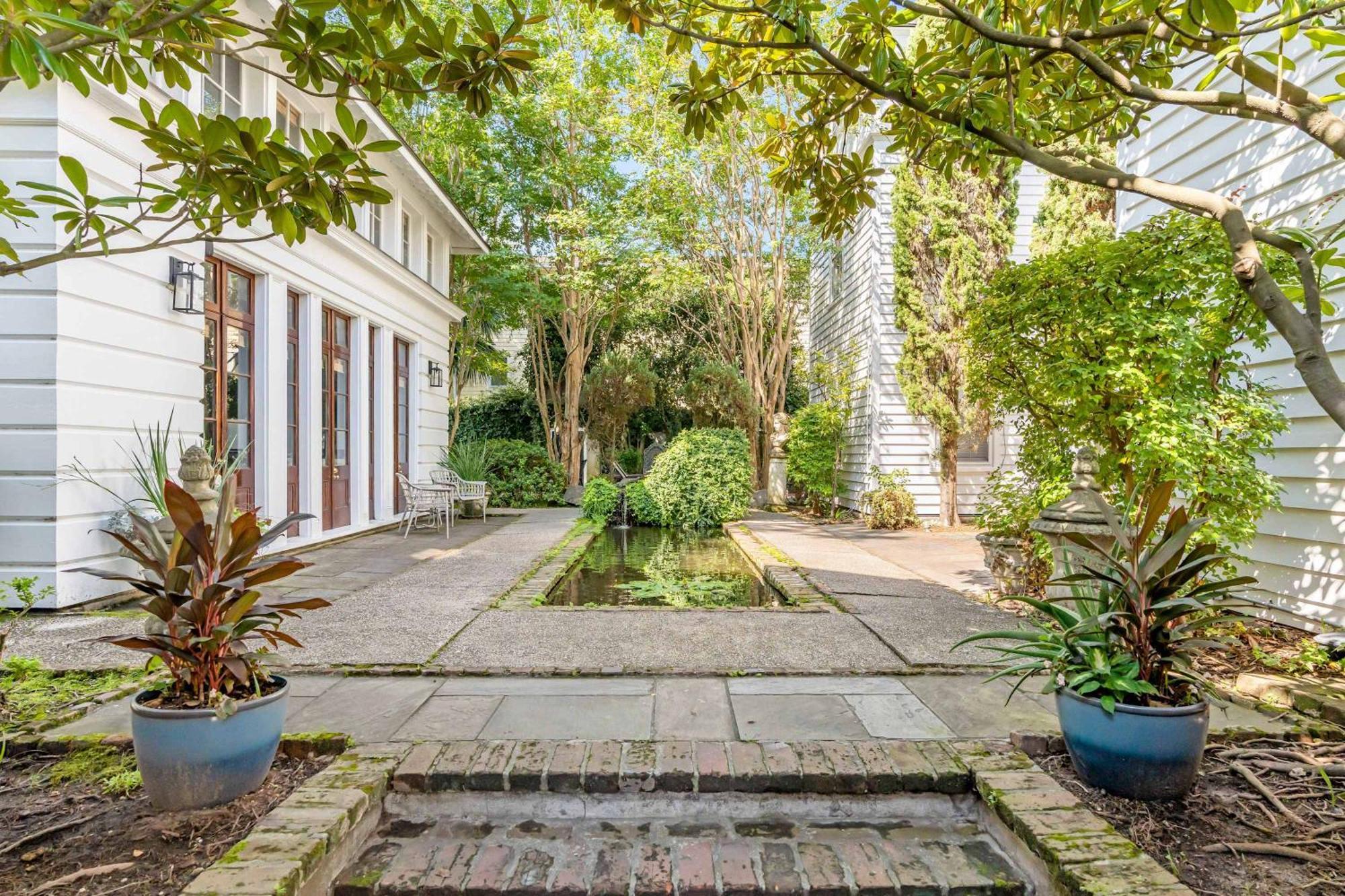 Serene Cottage With Beautiful Garden And Heated Pool Charleston Exterior photo